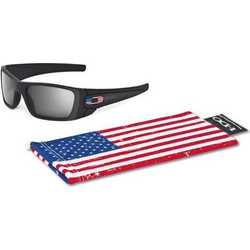 Oakley OO9096 38 Αθλητικά Γυαλιά Ηλίου Oversized Κοκάλινα Μαύρα με Γκρι Polarized Φακό