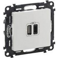 Πρίζα Valena Life 2xUSB Φορτισης A&C 3000Ma White (753106)