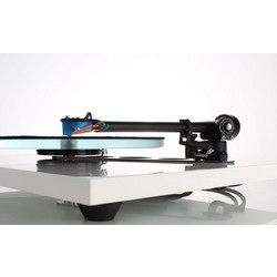 Rega RB330 | Βραχίονας Πικάπ Υψηλής Ακριβείας