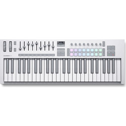 Novation Launchkey 49 MK4 Midi White