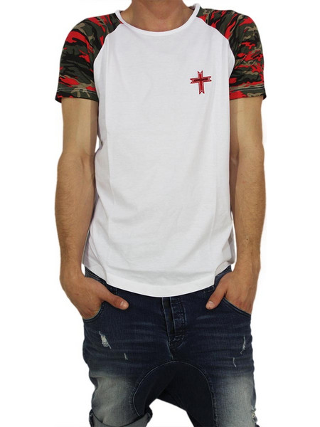 Crossover ανδρική longline μπλούζα λευκή με camo μανίκια 17026-wh