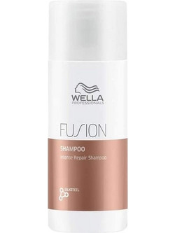 Wella Professionals Fusion Σαμπουάν για Επανόρθωση για Ταλαιπωρημένα Μαλλιά 50ml