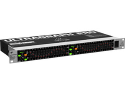 Behringer Ultragraph Pro FBQ1502HD