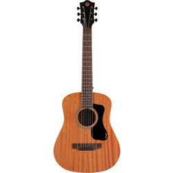 Guild Traveler Natural with Gig Bag