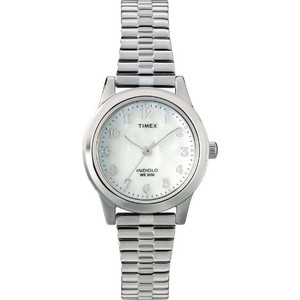 Timex Γυναικείο Ρολόι με Ασημί Μεταλλικό Μπρασελέ T2M826 Timex Γυναικείο Ρολόι με Ασημί Μεταλλικό Μπρασελέ T2M826
