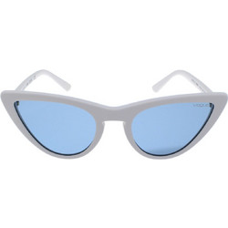 Vogue VO5211S 260480 Γυναικεία Γυαλιά Ηλίου Cat Eye Κοκάλινα Λευκά με Μπλε Polarized Φακό