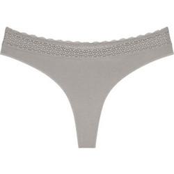 Triumph Feel of Modal Γυναικείο String με Δαντέλα Γκρι 10219764-7816