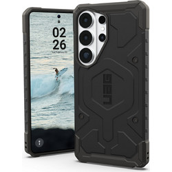 UAG Pathfinder Magnet Back Cover Black (Samsung Galaxy S26 Ultra)