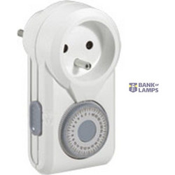 Daily timer 16A with plug and socket 2P+T