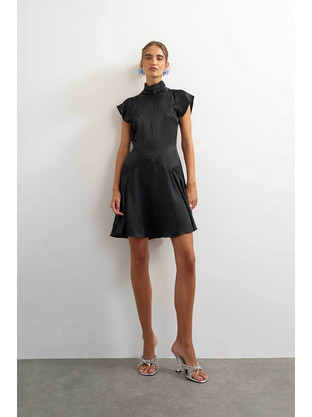 Topshop Cilly Mini Φόρεμα Σατέν Μαύρο 31002213