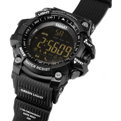 EX16 Black / White
