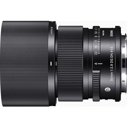 Sigma 90mm f/2.8 DG DN Contemporary Leica