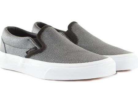 Slip On Vans Classic VN0004MPJQY1-Embossed Sting