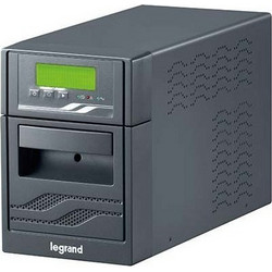 Legrand Niky S UPS Line Interactive 3000VA 1800W με 6 Πρίζες C13