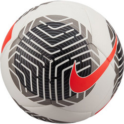Nike Pitch Soccer FB2978-100