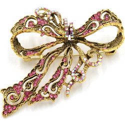 LAPEL PIN ΚΑΡΦΙΤΣΑ ΦΙΟΓΚΟΣ από μέταλλο με ροζ στρας