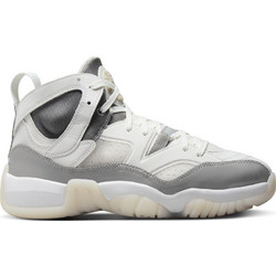 Jordan Jumpman Two Trey Γυναικεία Αθλητικά Παπούτσια για Μπάσκετ Εκρού DR9631-002