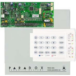 Paradox SP5500 SET Ενσύρματο Σύστημα Συναγερμού με 2 Ανιχνευτές Κίνησης, 10 Αισθητήρες Πόρτας, 2 Σειρήνες, Κέντρο, Πληκτρολόγιο
