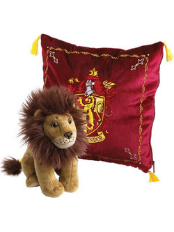 The Noble Collection Gryffindor House Mascot & Cushion NN7042
