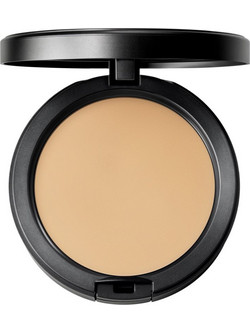 M·A·C Studio Fix Powder Plus C30 Compact Foundation 15gr