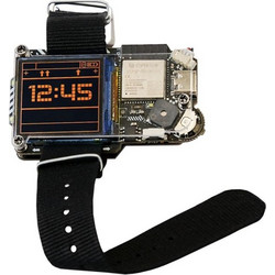 CircuitMess & Geek Club Artemis smartwatch kit (ArtemisSmartwatch)