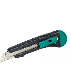 Φαλτσέτα Wolfcraft 18 mm με αποσπώμενη λεπίδα 82744