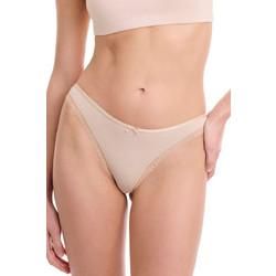 Walk Γυναικεία String με Δαντέλα Μπεζ 2Pack W2016-1919