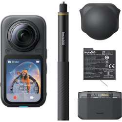 Insta360 X6 Essentials Bundle Action Camera 360° Υποβρύχια με WiFi και Οθόνη 2.32" Μαύρη