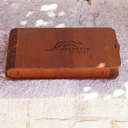 ΚΟΥΤΙ ΓΙΑ ΦΩΤΟΣ13x18cm+USB (ΞΥΛΟ 26x14x3,5cm)