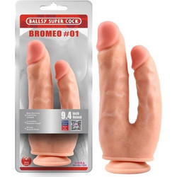 Chisa Novelties Bromeo No3 Διπλό Dildo με Βεντούζα 18cm Flesh