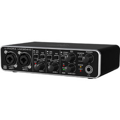 Behringer UMC-204 HD