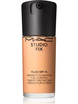 M·A·C Studio Fix Fluid NW22 Liquid Make Up SPF15 30ml