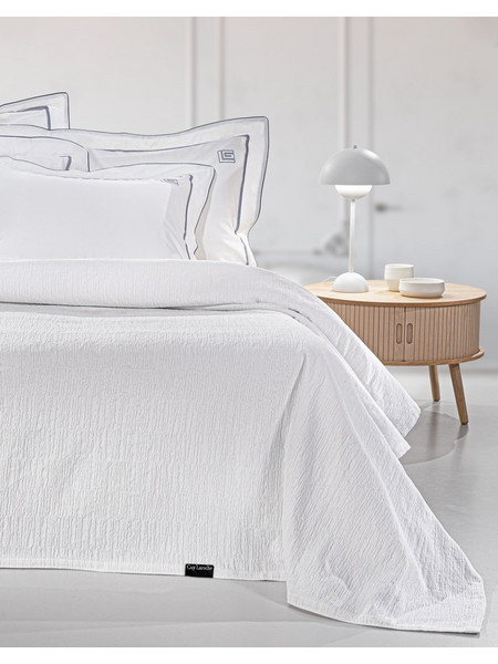 Κουβέρτα King Size 260x250 Jacquard Guy Laroche DIANA WHITE