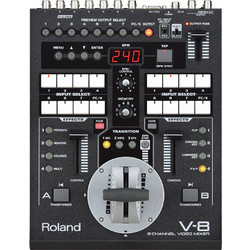 Edirol V-8