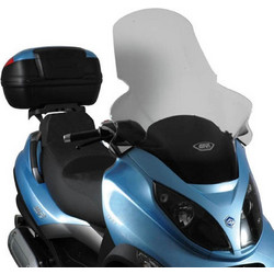 Givi D501ST Φιμέ Ζελατίνα Μηχανής για Piaggio MP3 125 / 250 / 300 / 400 '06-'11 820x640mm GIVPIAZEL10