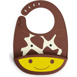 Skip Hop Zoo Fold Go Giraffe Αδιάβροχη Σαλιάρα Σιλικόνης με Κουμπί & Τσέπη 6m+ Καφέ