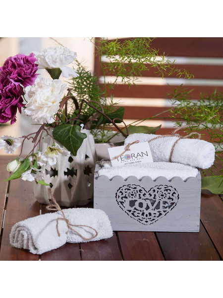 Λαβέτες Σετ 5τμχ Box 1004 White Σε Ξύλινο Κουτί Teoran Σετ Πετσέτες 30x30cm 100% Βαμβάκι