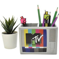 Pyramid International - MTV Desk Tidy