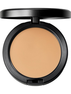 M·A·C Studio Fix Powder Plus C40 Compact Foundation 15gr