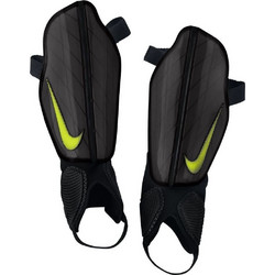 Nike Protegga Flex Επικαλαμίδες Ποδοσφαίρου Ενηλίκων Μαύρες SP0313-010