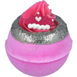 Bomb Cosmetics I'm A Bomb Babe Girl Bath Bomb 160gr