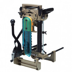 Makita 7104L