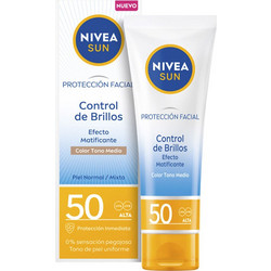 Nivea Shine Control Αντηλιακή Κρέμα Προσώπου με Χρώμα SPF50 40ml