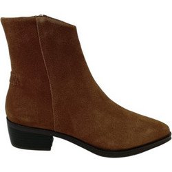 Marco Tozzi Γυναικεία Μποτάκια Cowgirl Suede Καφέ με Χοντρό Χαμηλό Τακούνι 2-25043-47-323