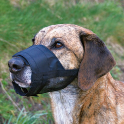 Φίμωτρο Trixie Muzzle Net Insert Large-Extra Large / Περ. Εσωτ. Ρύγχους 24-34 cm / Μήκος στο επάνω μέρος της μουσούδας: 6.4cm