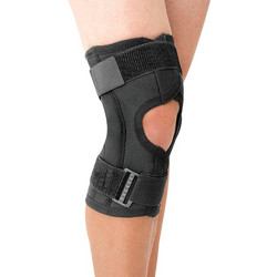 Vita Orthopaedics Επιγονατίδα με Οπή 06-2-024