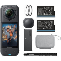 Insta360 X5 Essentials Bundle Action Camera 8K 360° με WiFi και Οθόνη Μαύρη