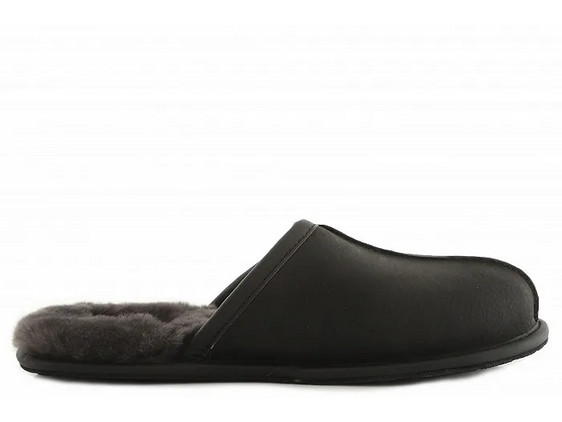 UGG Scuff Χειμερινές Ανδρικές Παντόφλες με Γούνα Μαύρες 1108192-BLK
