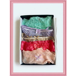 Milena By Paris Mystery Box Γυναικείο Sexy String με Δαντέλα Πολύχρωμο GB-012