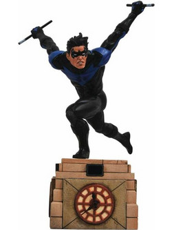 Diamond Select Toys DC Nightwing 23cm
